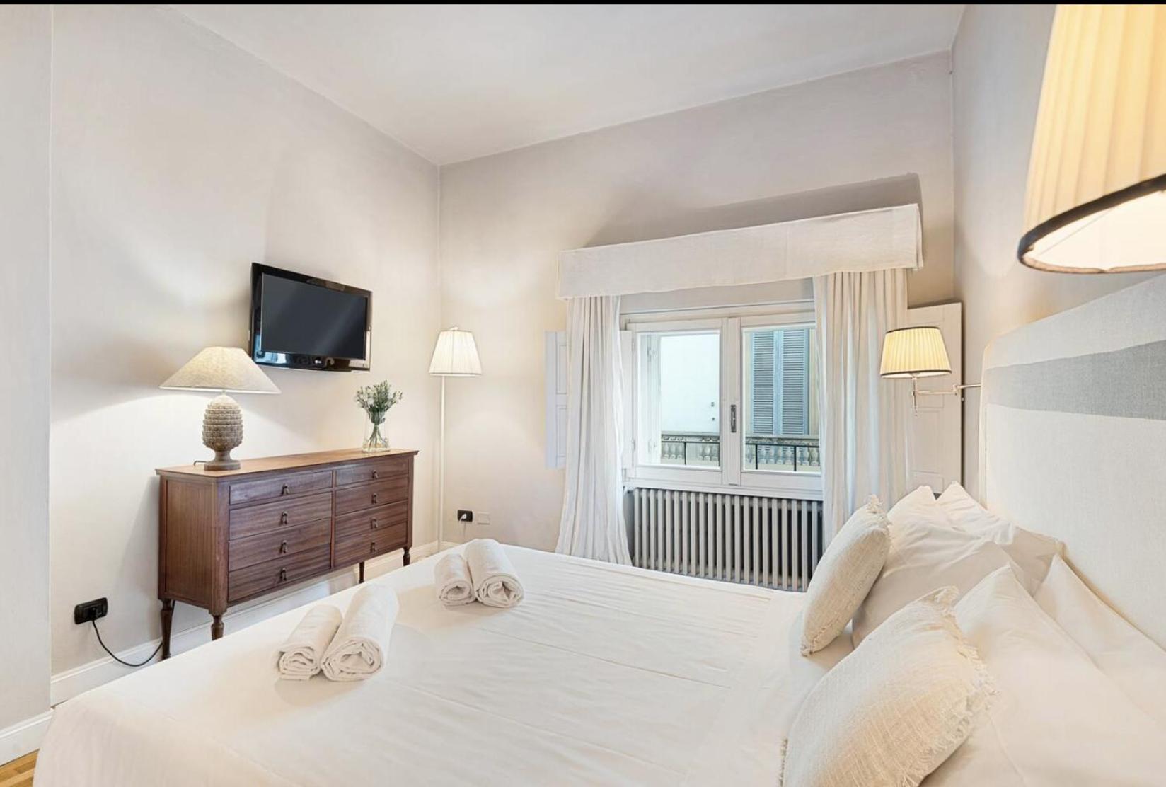 Tornabuoni Living Apartment Florence Exterior photo